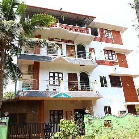 Cbr Ayurhealth Apartment Kannur Bagian luar foto