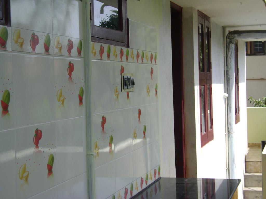 Cbr Ayurhealth Apartment Kannur Bagian luar foto