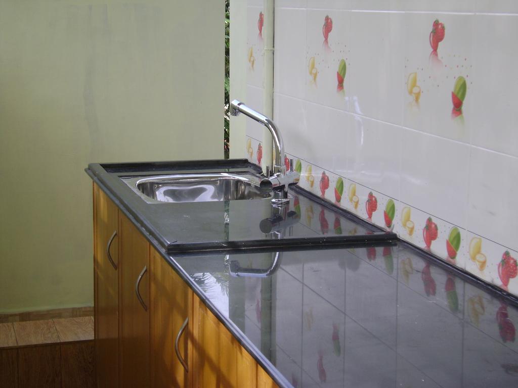 Cbr Ayurhealth Apartment Kannur Bagian luar foto