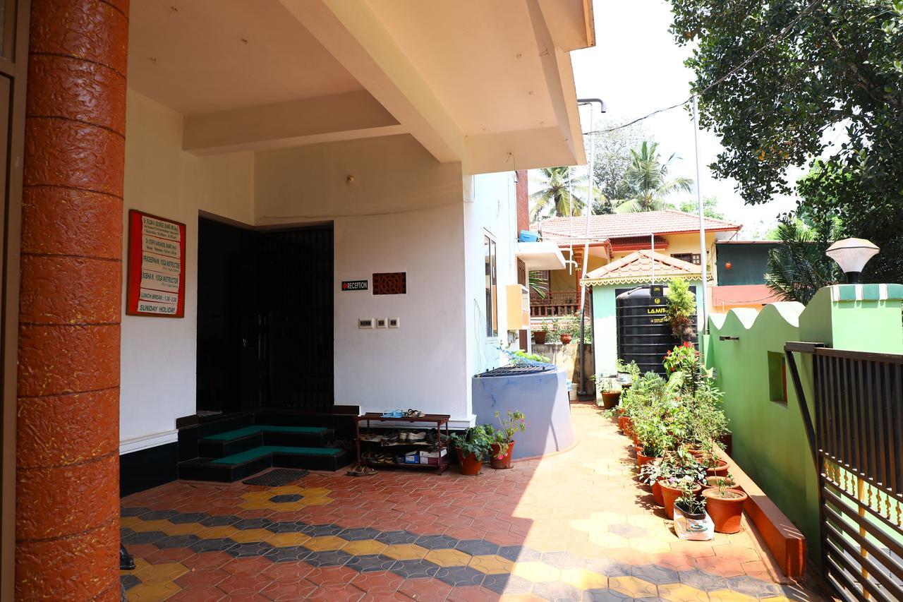 Cbr Ayurhealth Apartment Kannur Bagian luar foto